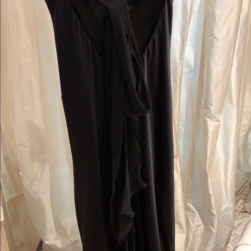 Dress - Picture 7 of 8